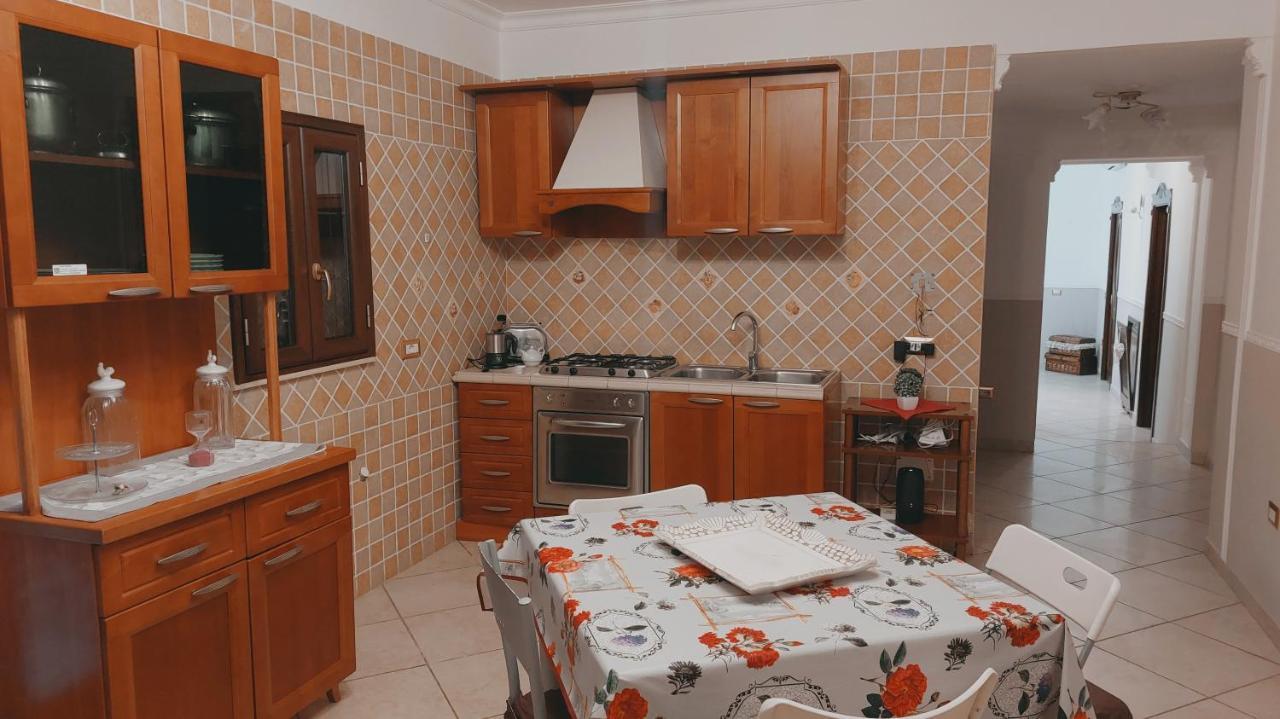 La Casa Di Mamma Apartment Napoli Exterior foto